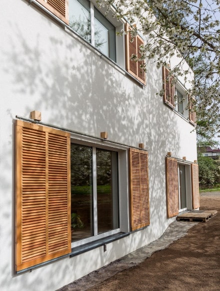 Pasivní rodinný dům v obci Vrčeň s použitými montážními prvky Dosteba